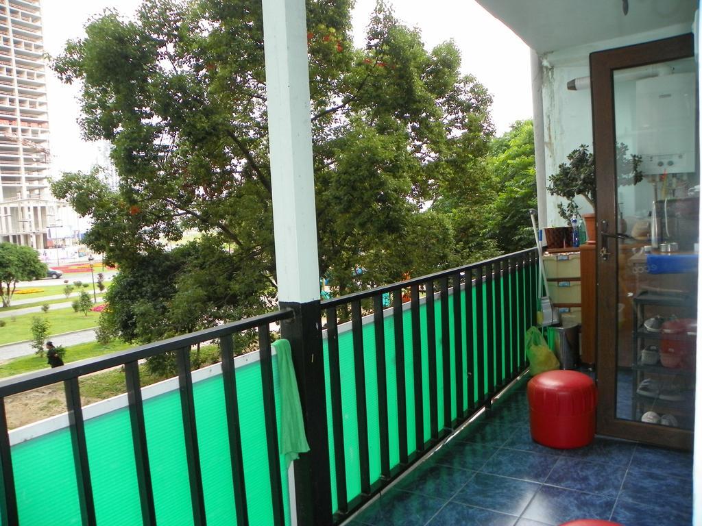 Apartment Rusudan 巴统 客房 照片