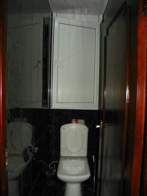 Apartment Rusudan 巴统 客房 照片