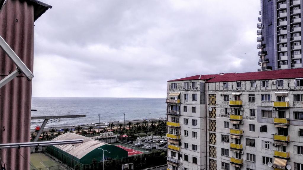 Apartment Rusudan 巴统 外观 照片
