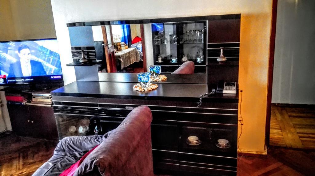 Apartment Rusudan 巴统 外观 照片