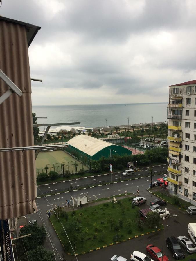 Apartment Rusudan 巴统 外观 照片